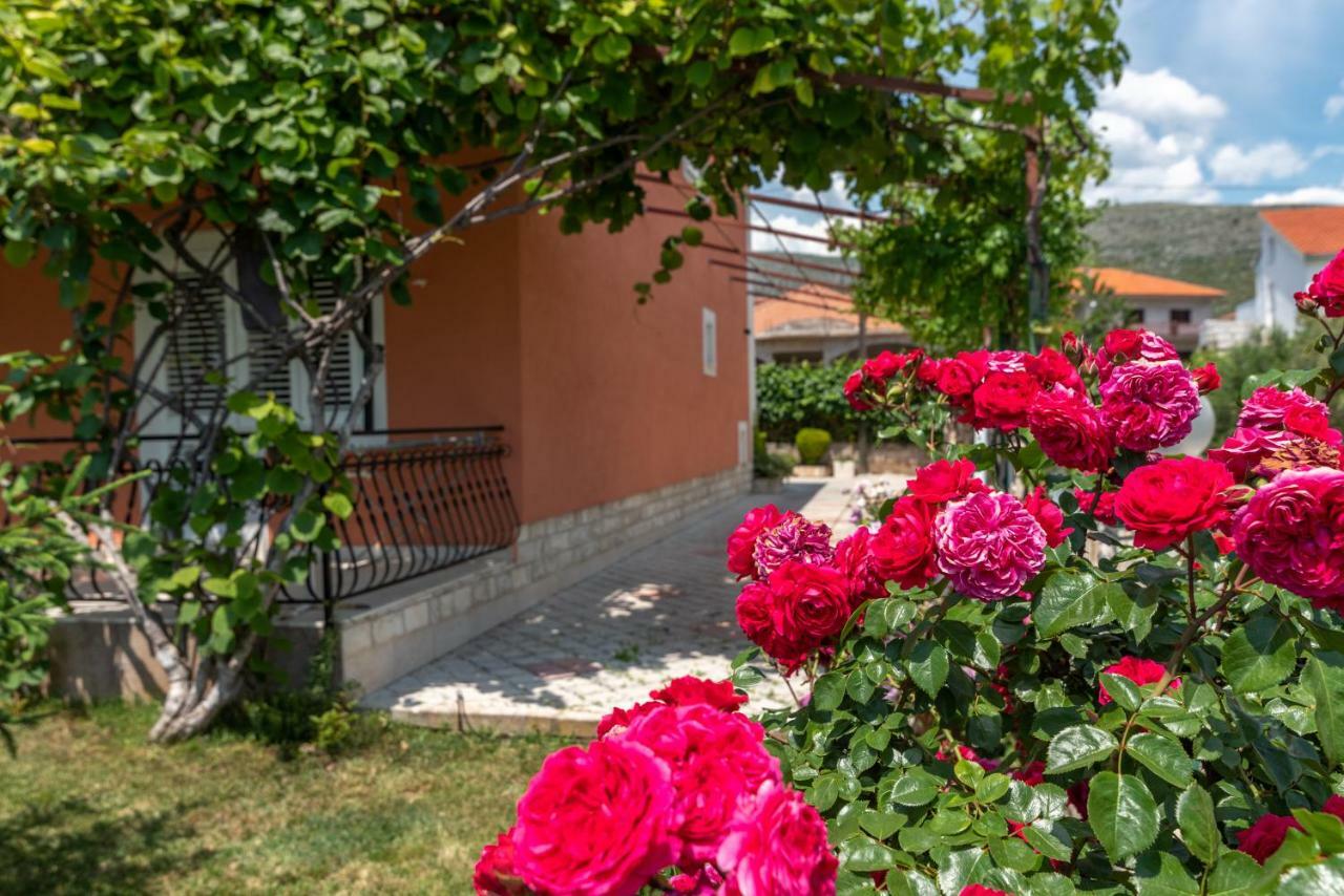 Apartamento Marinella Trogir Exterior foto